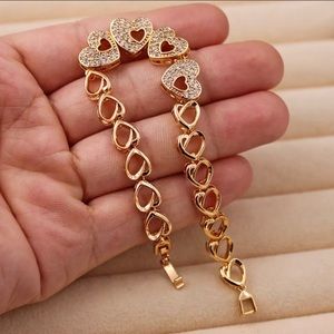 18k Gold Plated Heart Bracelet